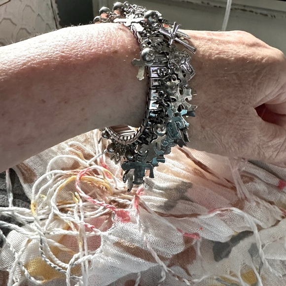 Vintage Silver Charm Bracelet with Cross Pendants - Picture 2 of 5